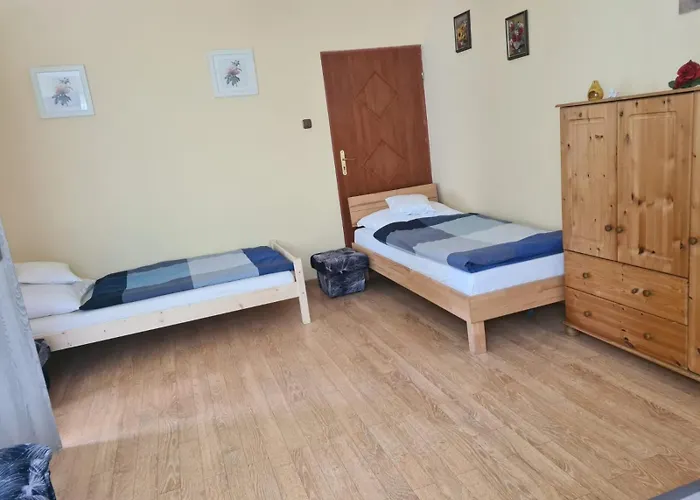 Stara Fabryka 아파트 *